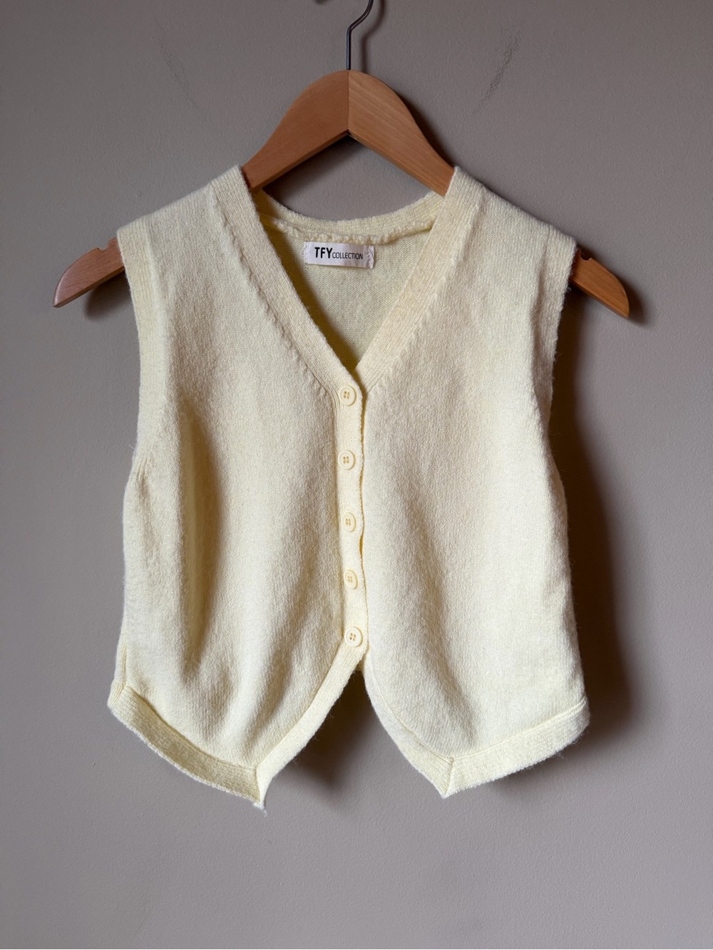 Yellow Cropped Knit Sweater Vest Womens Small Button Front Cottagecore Summer